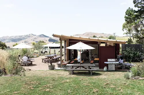 Waiheke Island wine tour